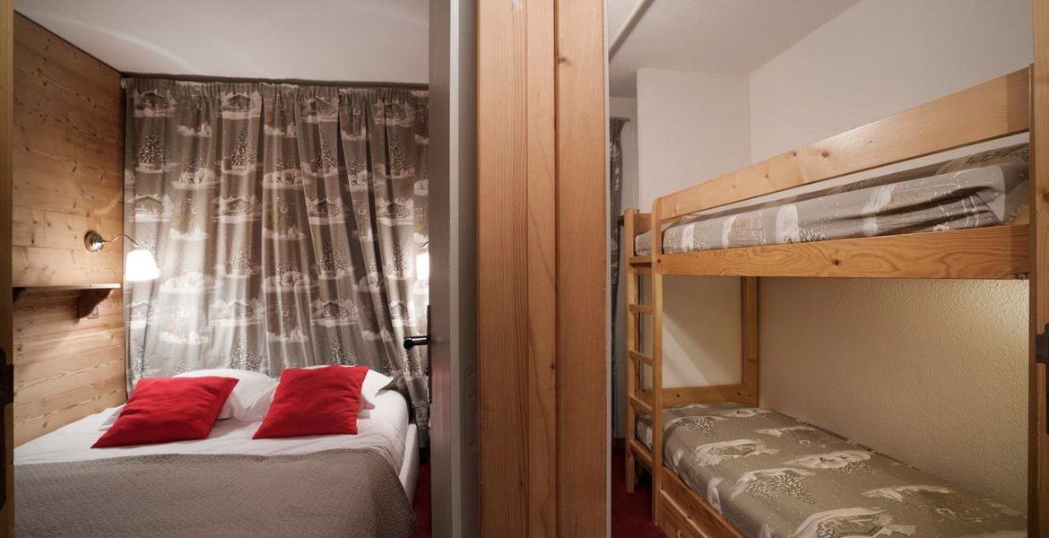 Rental - Courchevel Village  2 1/2 rooms, 32 m², equipped 