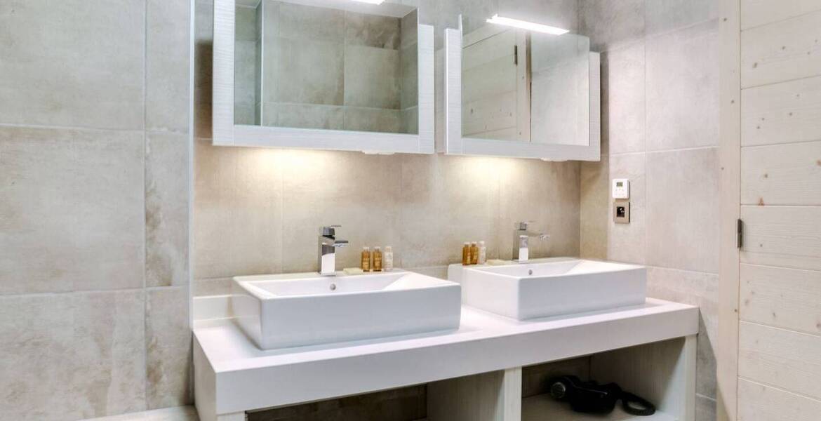 Apartment inside a new high end residence in Courchevel 1550