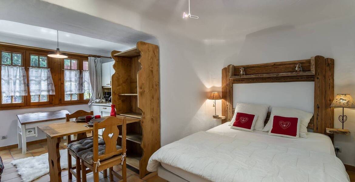 Este chalet para alojamiento de alquiler 6 adultos y 2 niños