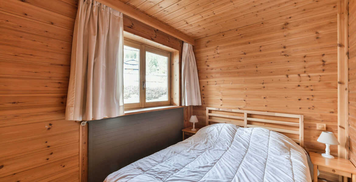 Nice small chalet in Bellecôte area in Courchevel 1850 
