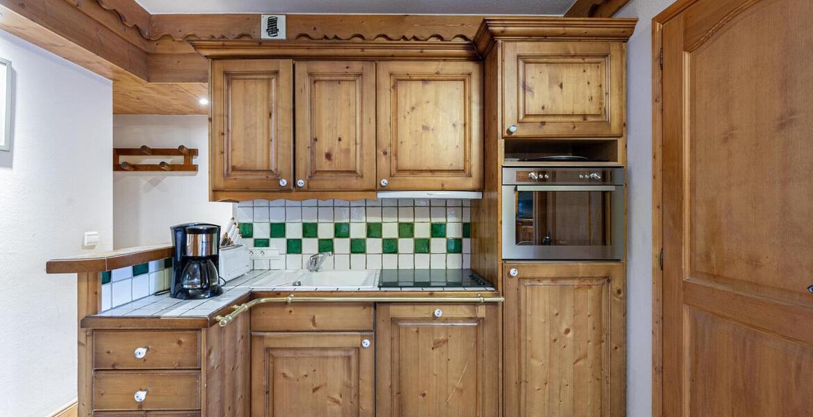 With a beautiful surface area of 38 m²,  in Méribel Village 
