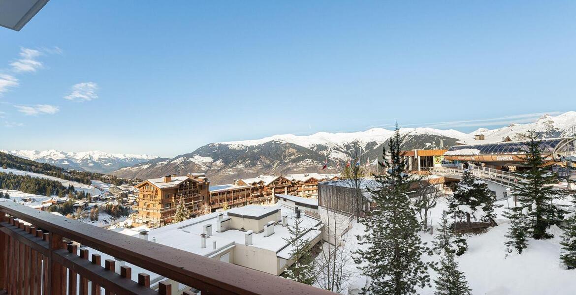 This cosy apartment for rental is located in Courchevel 1650