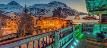Chalet for rent in Val d’Isère with 1000 sqm with 6 bedrooms