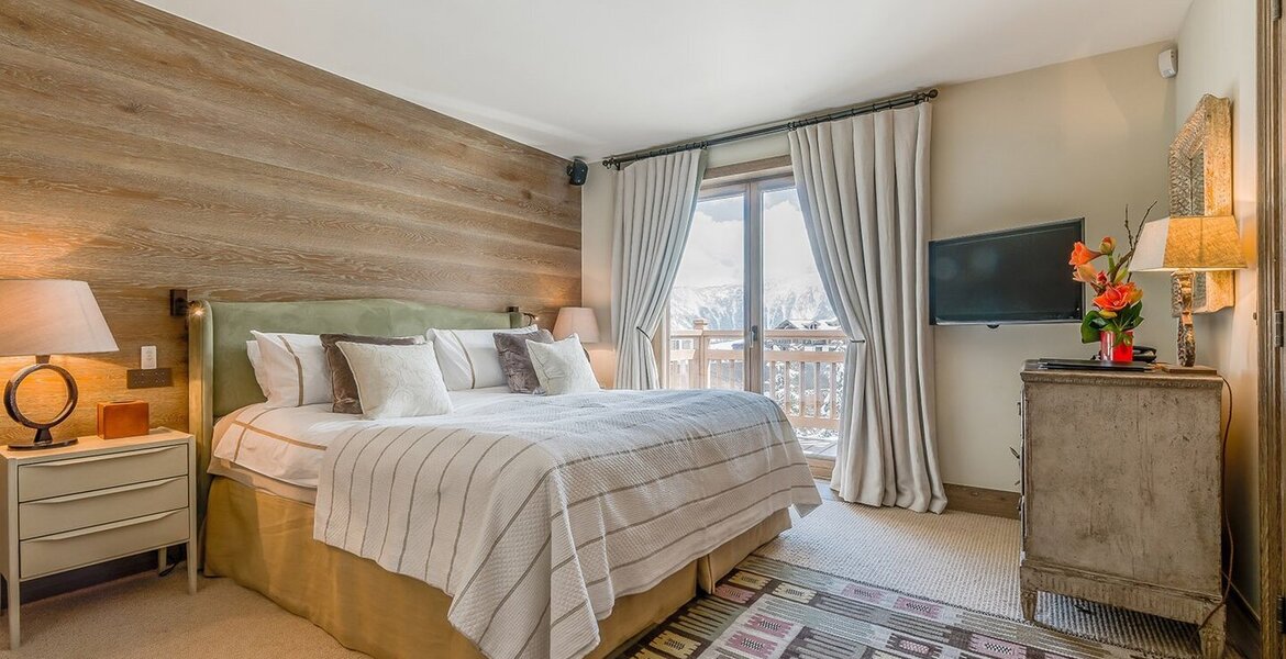 Este es un impresionante chalet de lujo situado Courchevel