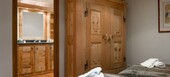 Ski-in/Ski-out Apartment in Courchevel 1850