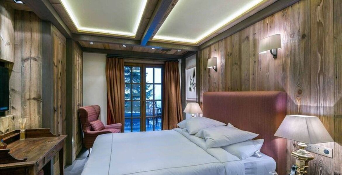 Chalet for rent in Plantret, Courchevel 1850 with 518 sqm
