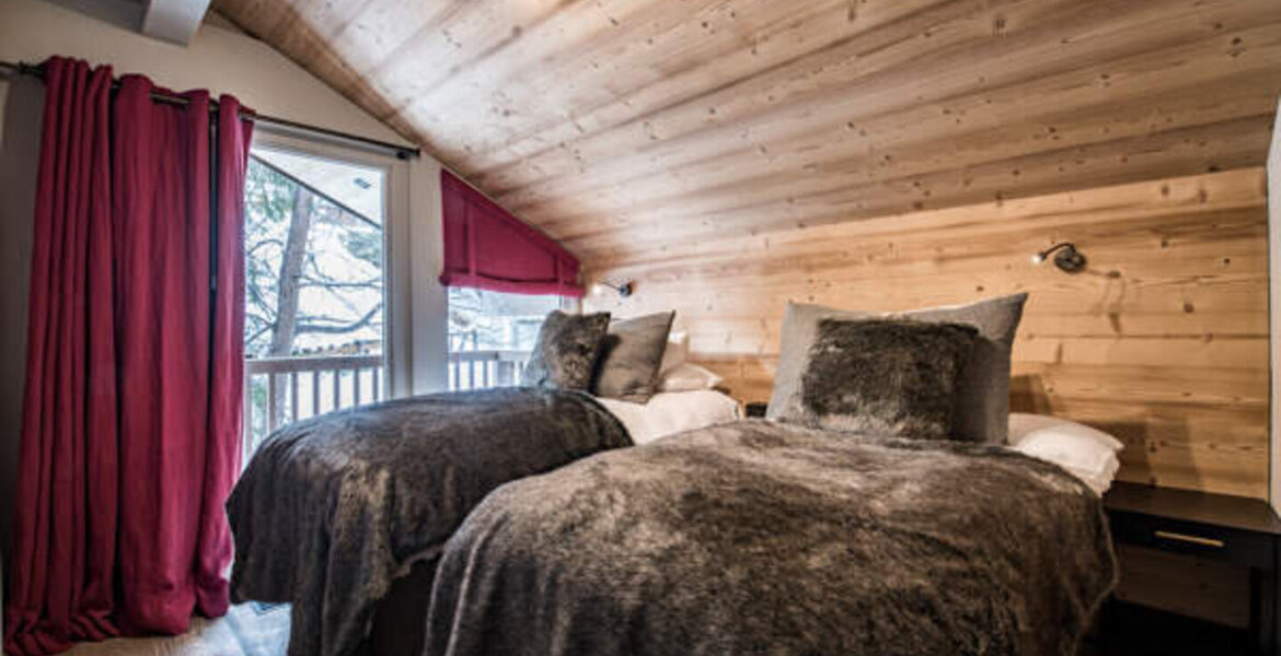 Le chalet est niché en plein cœur de Courchevel 1550. Ce que