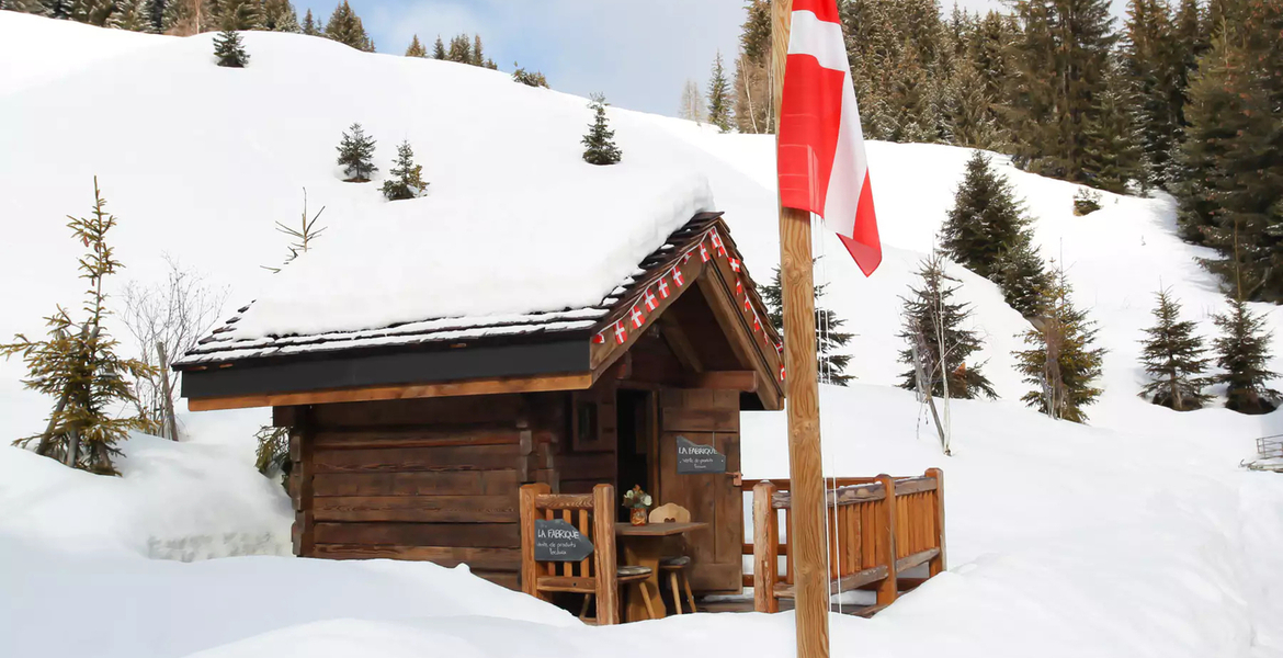 Chalet Méribel, French Alps, France 14 guests · 6 bedrooms ·