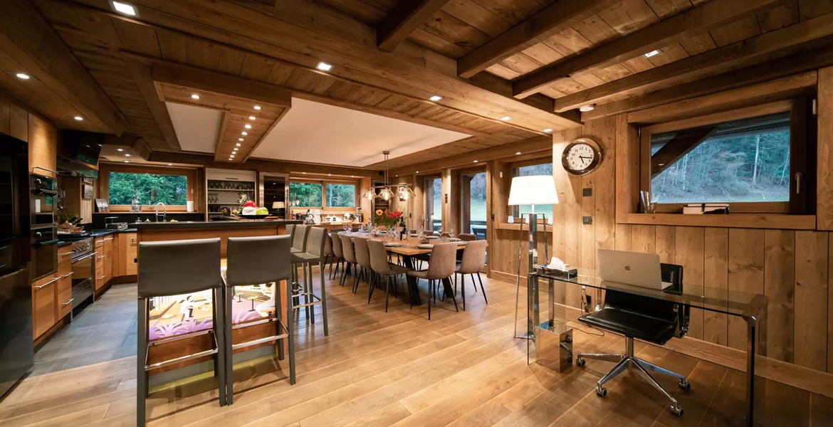 Huge chalet in Megève French Alps France for 15 guests 