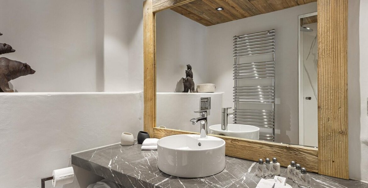 Chalet is located in the private hamlet of Fermes de Val
