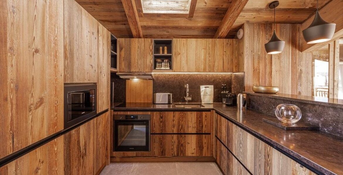 Chalet en alquiler en Courchevel 1300 con 320 m2 y 5 hab