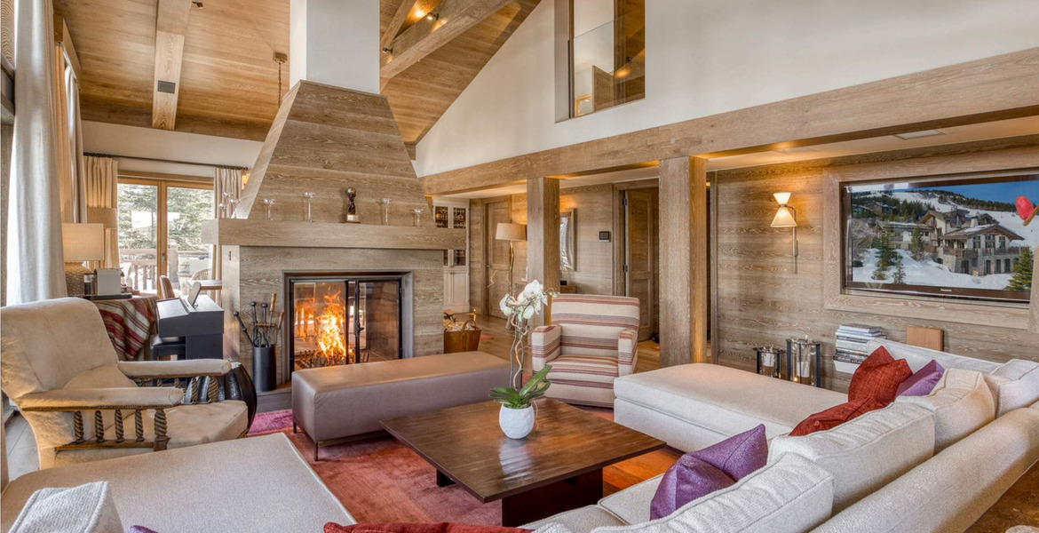 Este es un impresionante chalet de lujo situado Courchevel