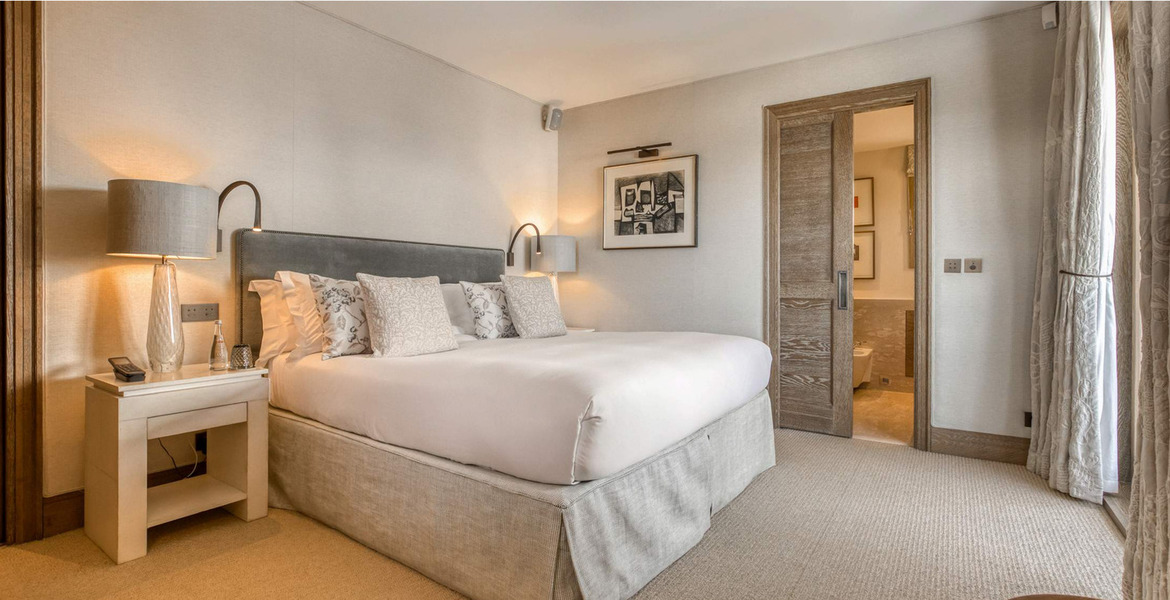 Este es un impresionante chalet de lujo situado Courchevel