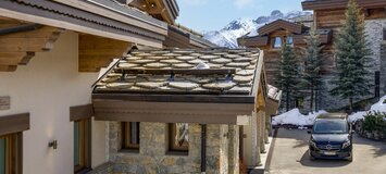 Este es un impresionante chalet de lujo situado Courchevel