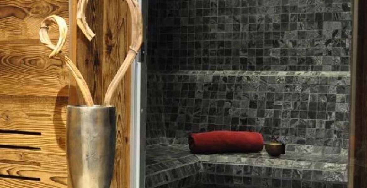 Luxury chalet for rent in Courchevel 1650