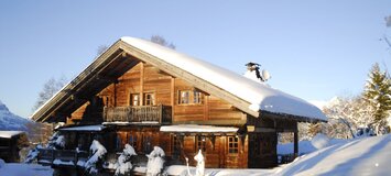 Luxury Chalet in Megève with Nordic Bath and Sauna