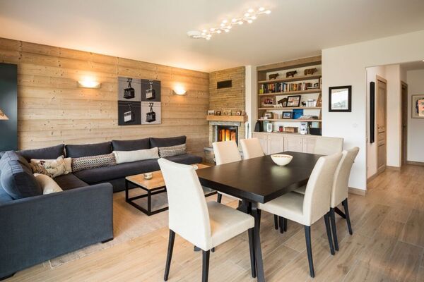 Modern Chalet in Méribel Village with Ski Access