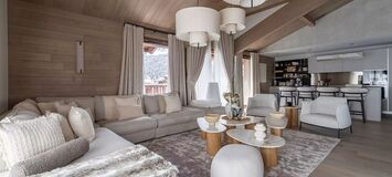Luxury Mountain View Retreat with Spa and Ski Room