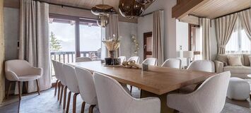 Luxury Mountain View Retreat with Spa and Ski Room