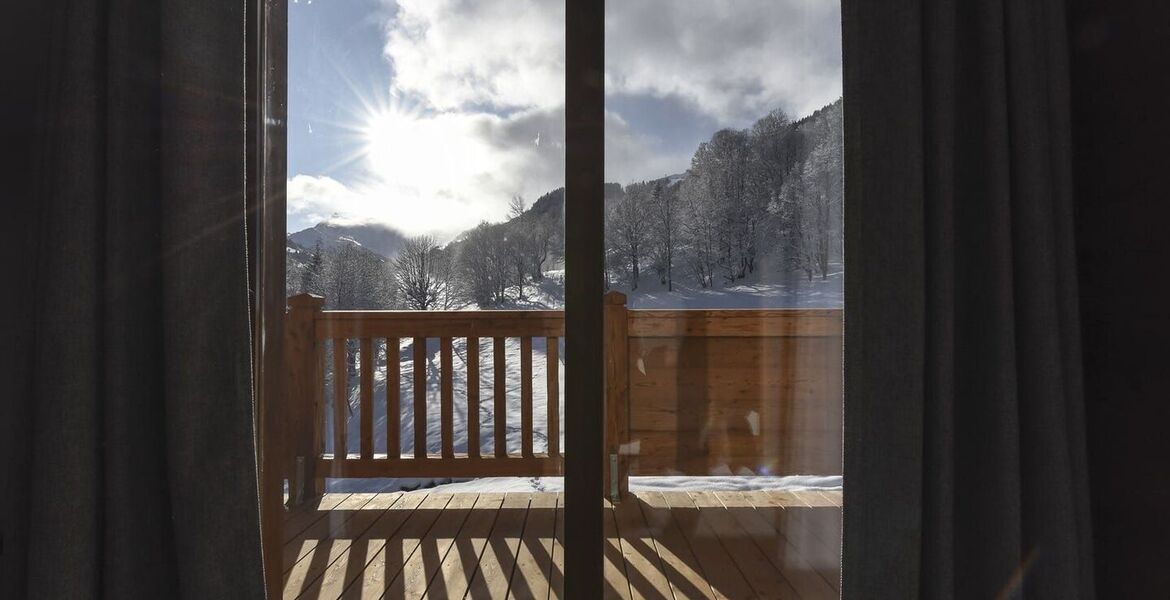  Luxury Ski-In/Ski-Out Chalet Rentals in Méribel 