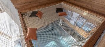  Luxury Ski-In/Ski-Out Chalet Rentals in Méribel 