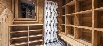  Luxury Ski-In/Ski-Out Chalet Rentals in Méribel 